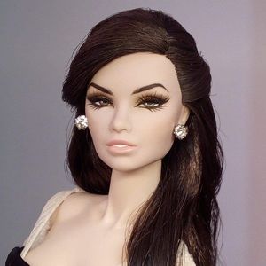 Meet your Posher, Yessenia